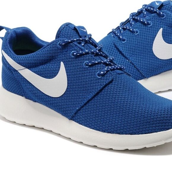 ✨3xHhP✨Nike Roshe Run Womens✨ - Picture 4 of 8